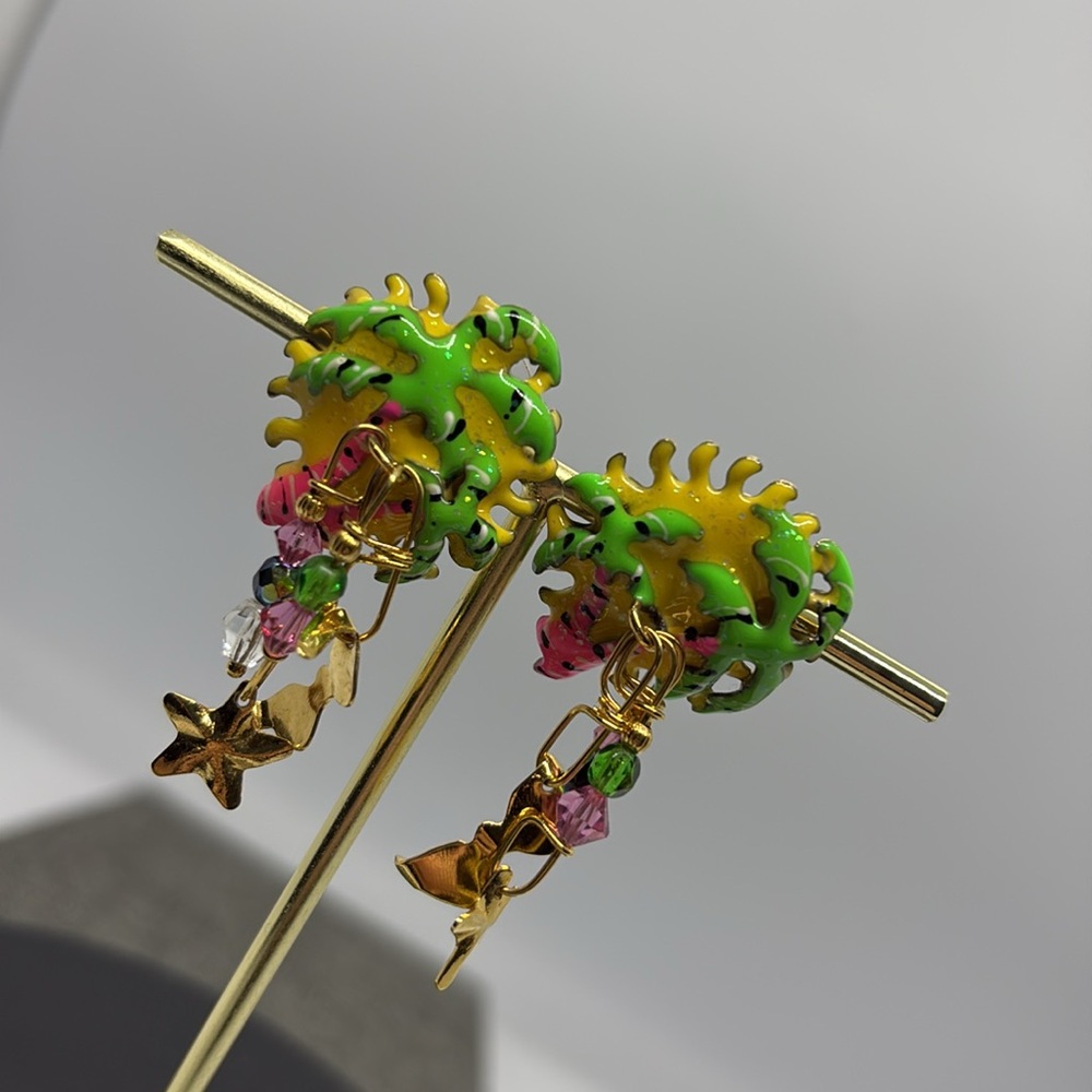 Lunch at the Ritz Palm Tree Earrings for Pierced Ears - Picture 4 of 9